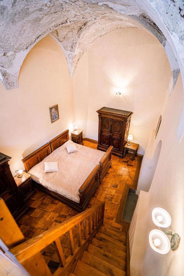 Penzion Cosmopolitan Ii. Banská Štiavnica 객실 사진