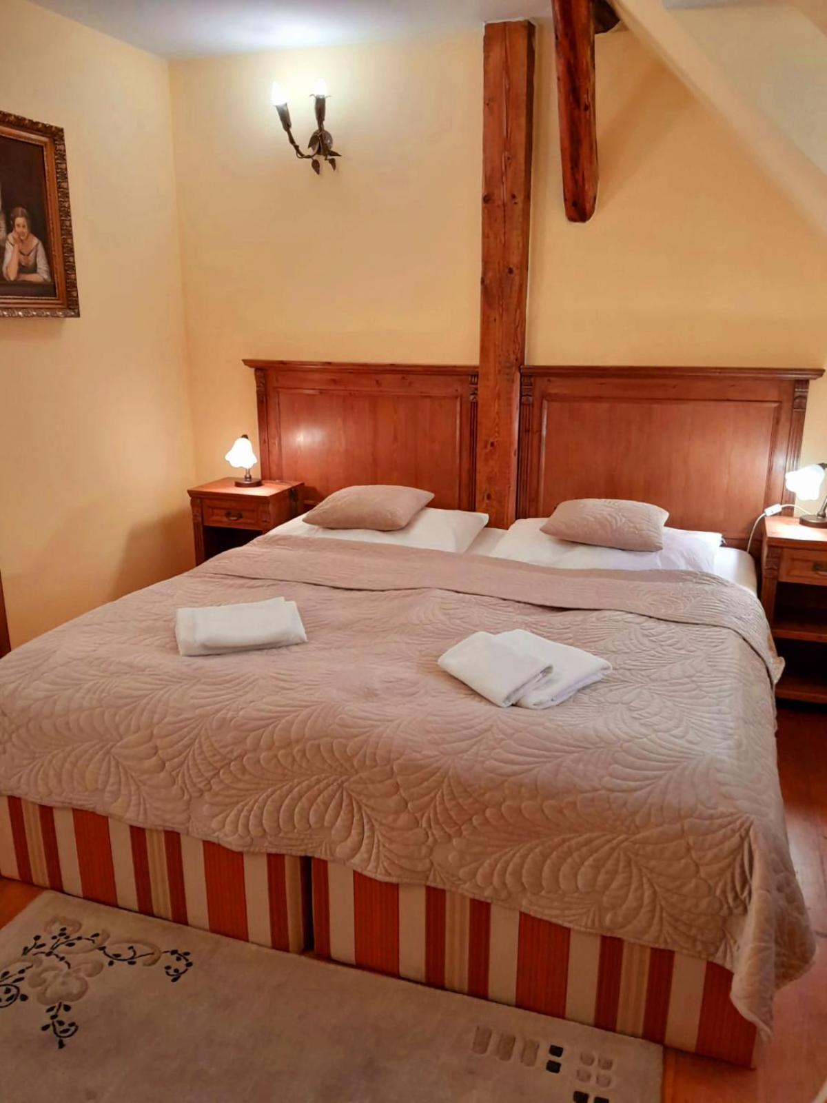 Penzion Cosmopolitan Ii. Banská Štiavnica 외부 사진