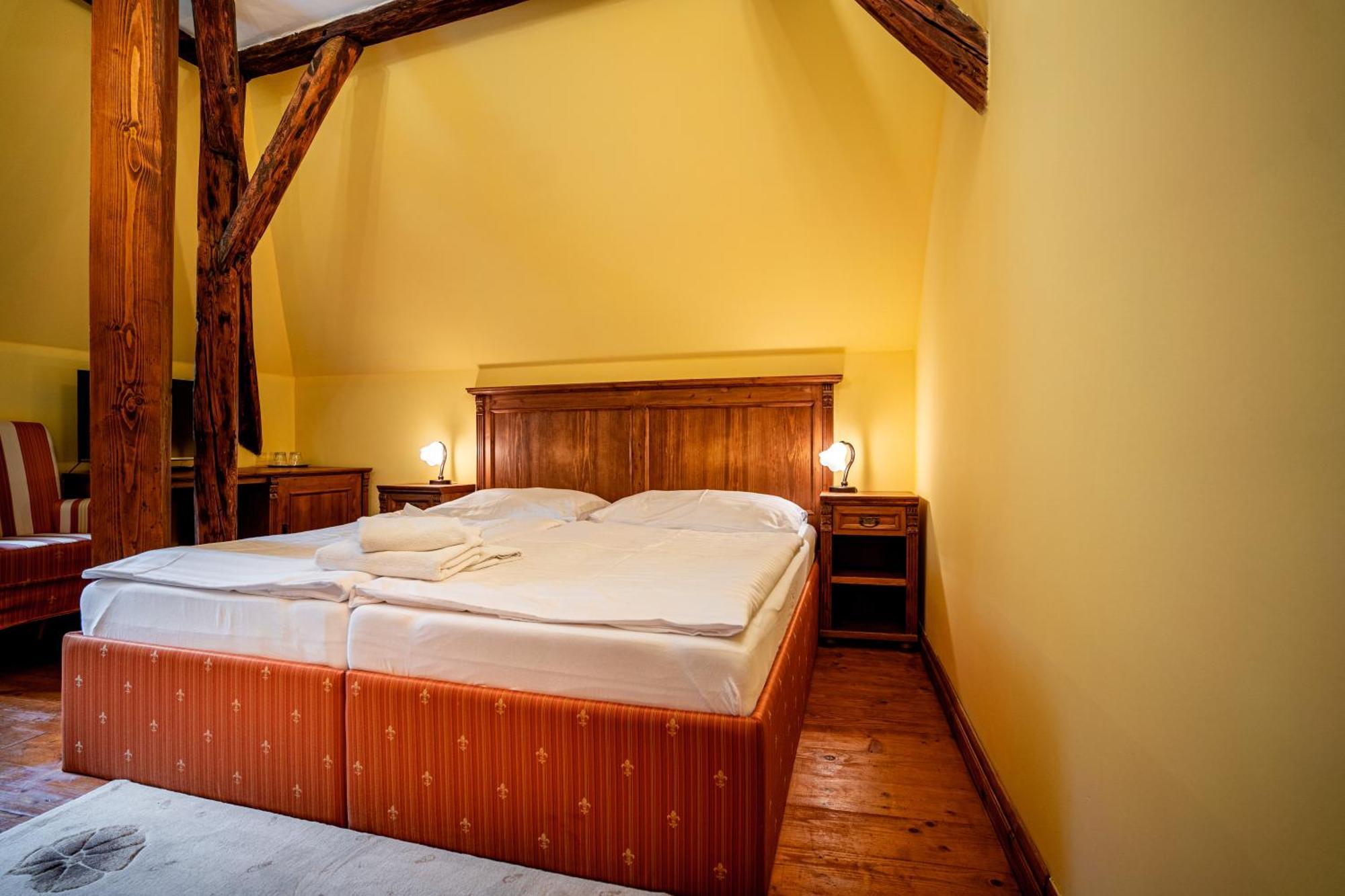 Penzion Cosmopolitan Ii. Banská Štiavnica 객실 사진