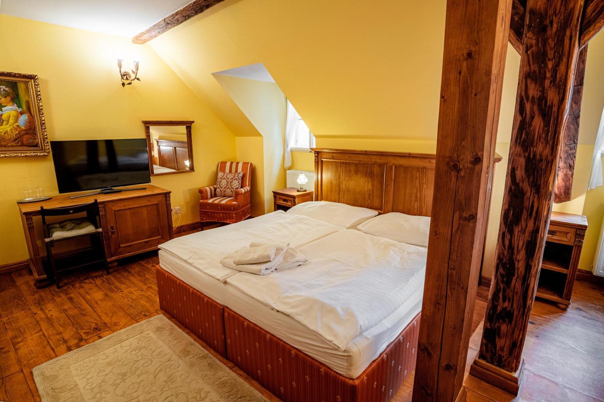 Penzion Cosmopolitan Ii. Banská Štiavnica 객실 사진