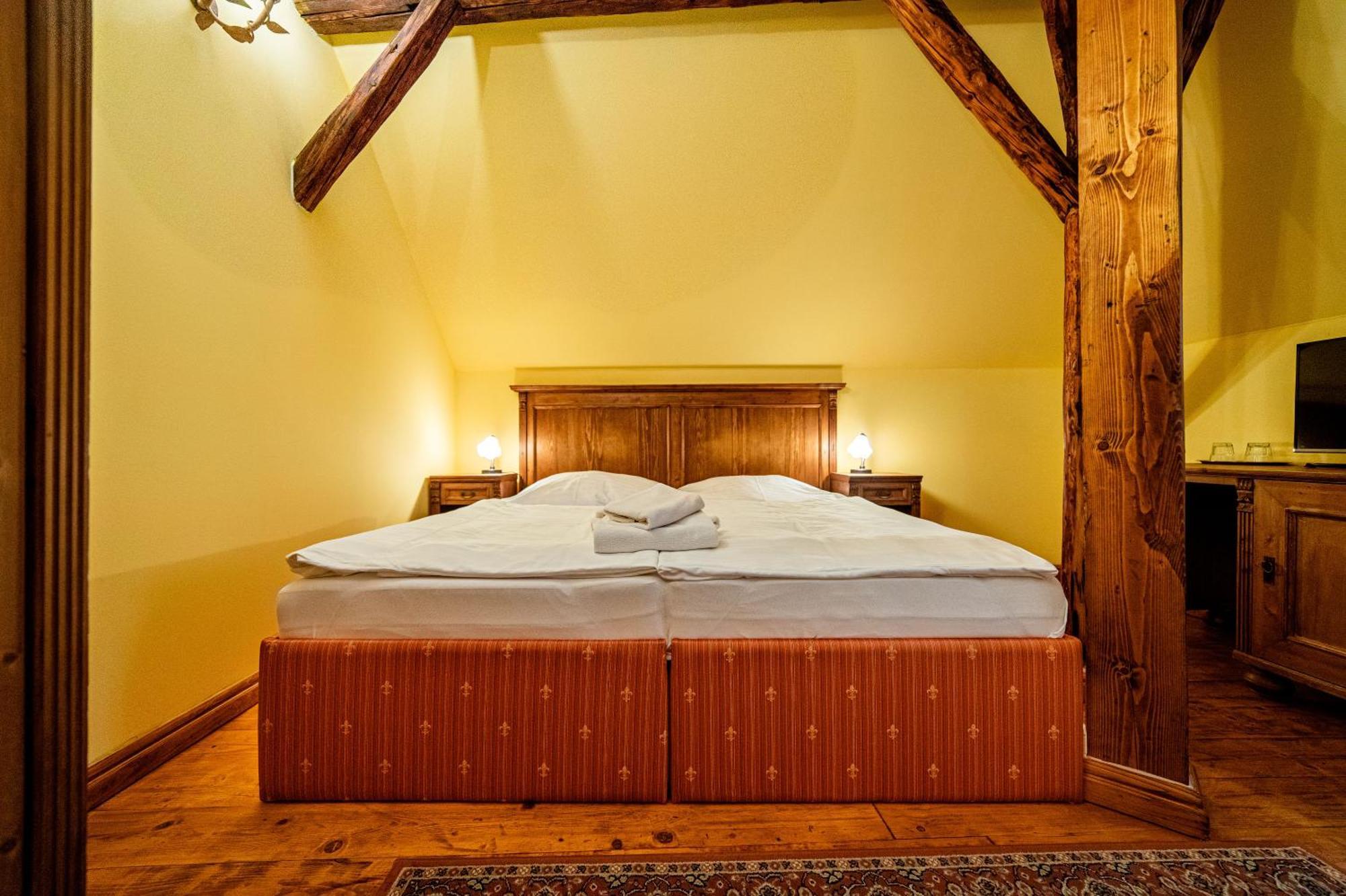 Penzion Cosmopolitan Ii. Banská Štiavnica 객실 사진