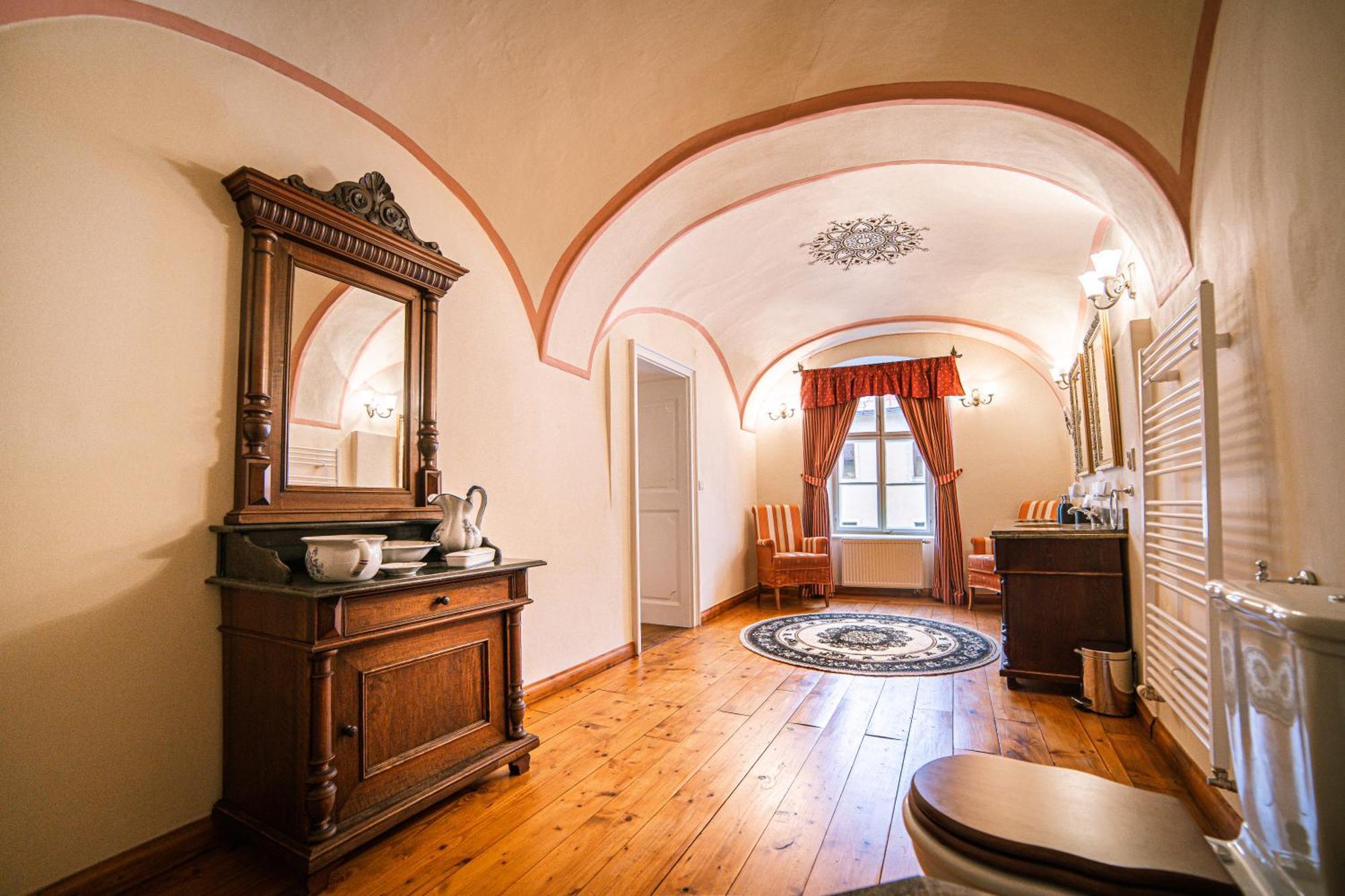 Penzion Cosmopolitan Ii. Banská Štiavnica 객실 사진